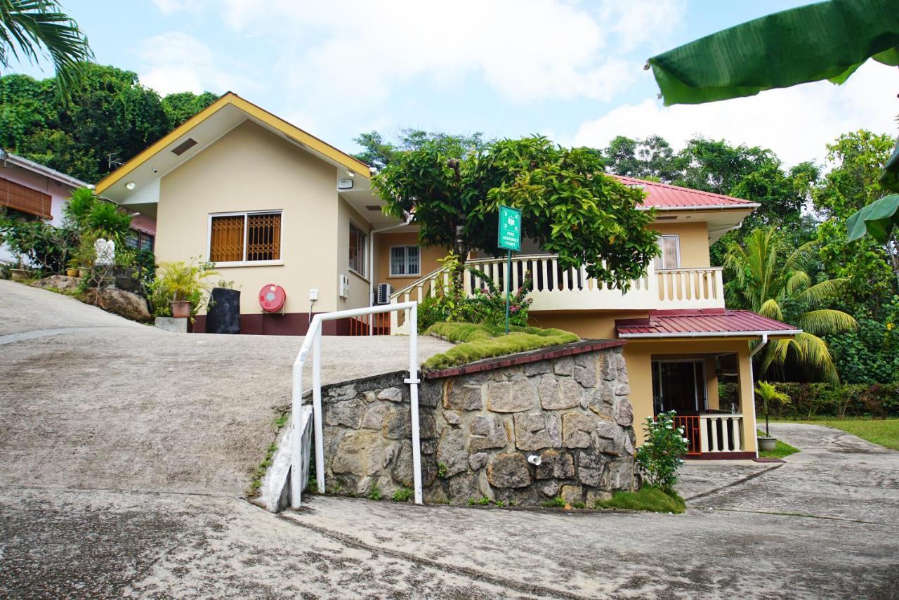 Zeph Self Catering Lägenhet Baie Lazare  Exteriör bild